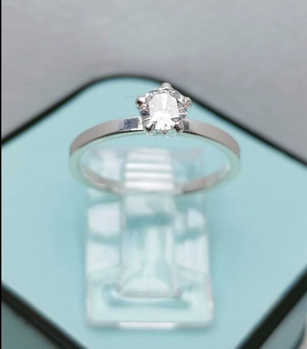 Anillo Solitario Compromiso Plata ley .925